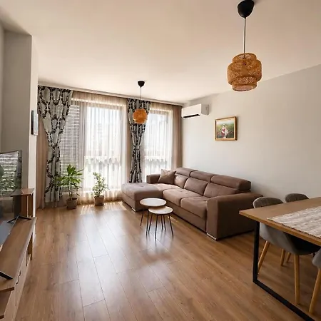 Apartment Park - By Delux - Plovdiv